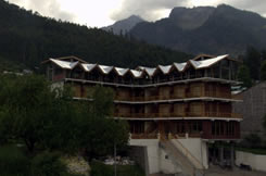 Hotel Snow Peak Retreat Manali
